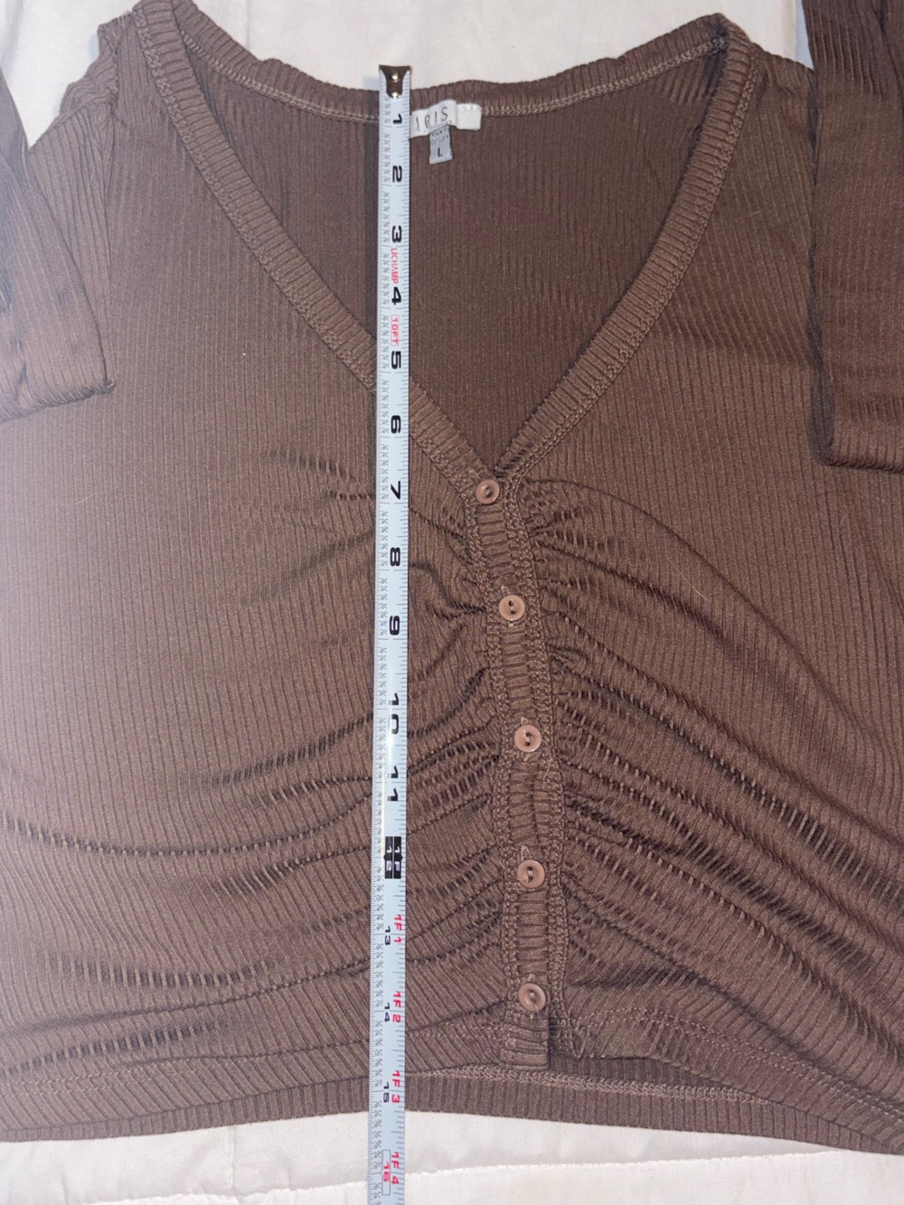 iris Brown Ribbed Ruched Button-Front Long Sleeve Crop Top - Picture 4 of 4